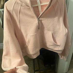 Lululemon Pink Oversized cropped hoodie 💓💓🍭🥰